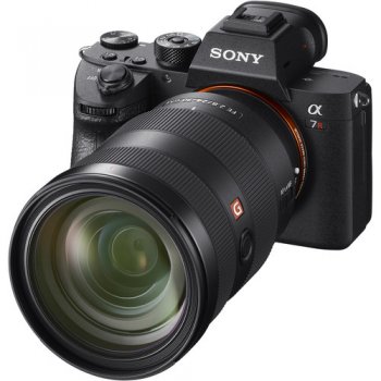 Sony Alpha a7R III Mirrorless Digital Camera with 24-70mm Lens Kit